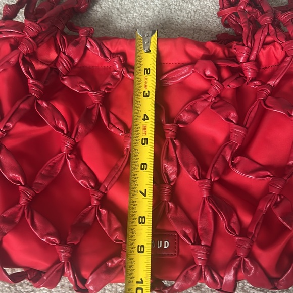 Staud Red Rose Hitch shoulder bag - Picture 14 of 16